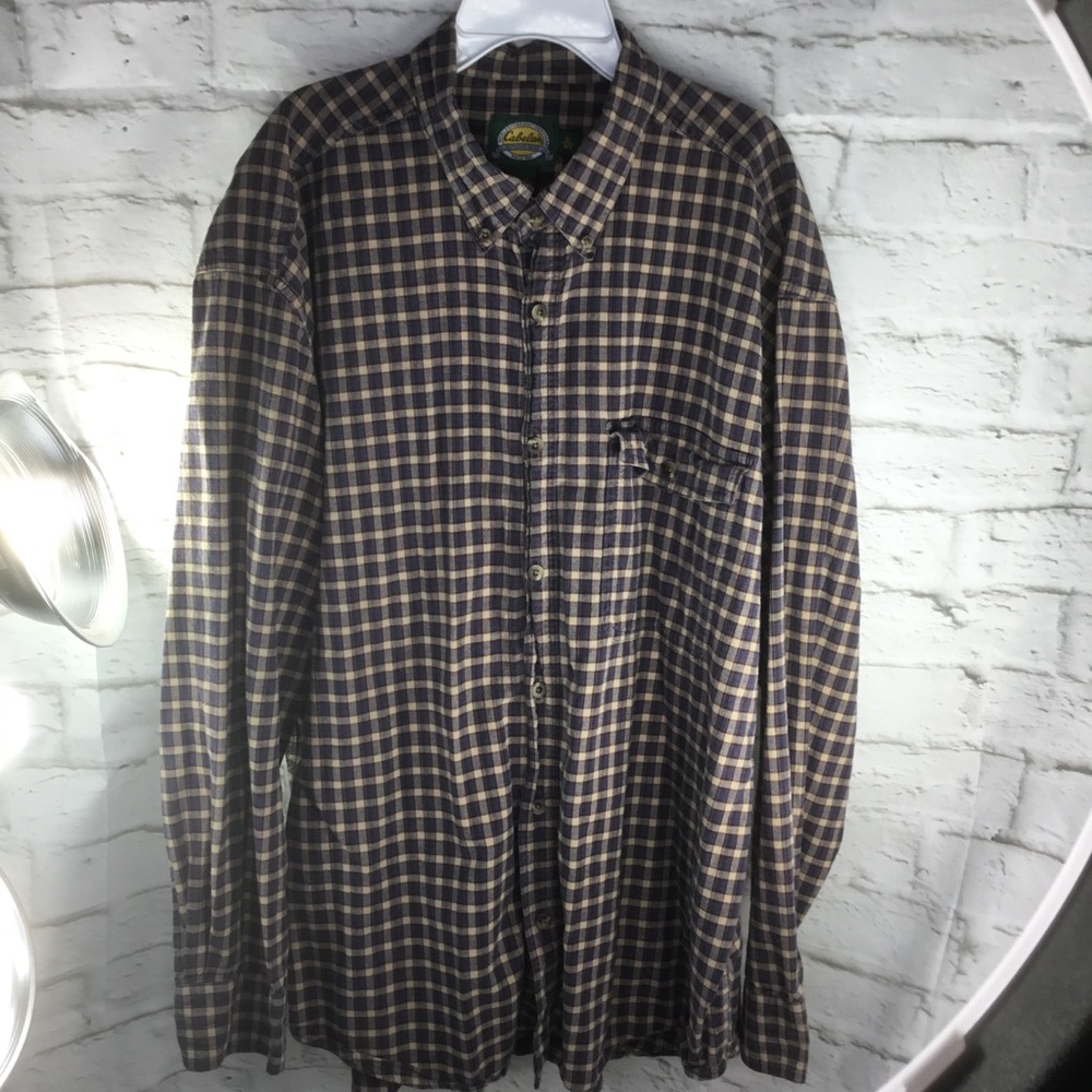Cabelas men’s plaid shirt size XL.